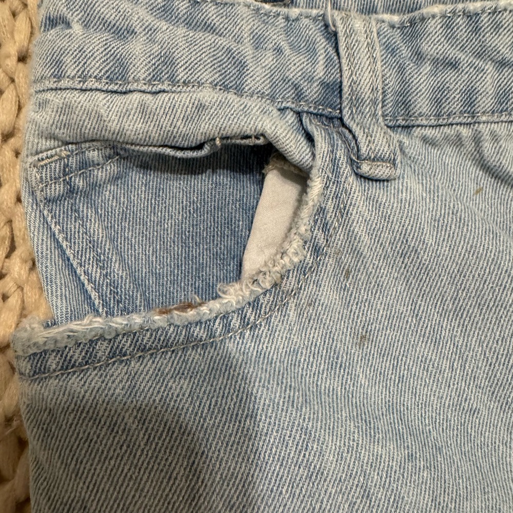 High-rise light wash, flare jeans - Picture 4 of 5